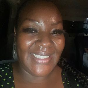 Meet your Posher, Yvonne